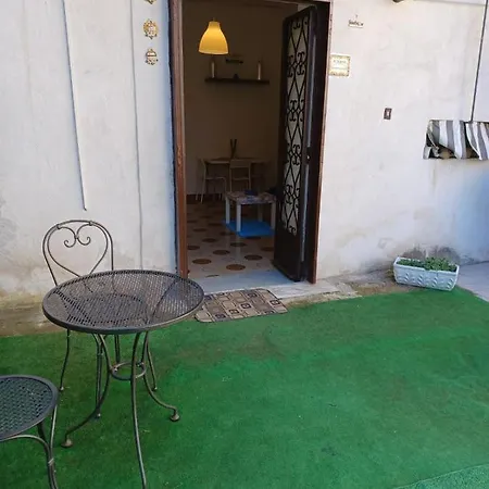 Il Ponte נאפולי