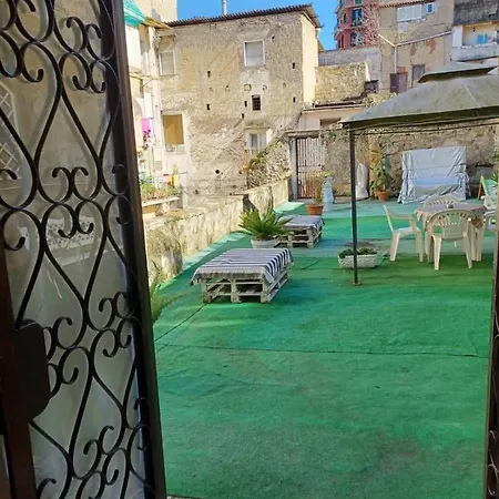 Il Ponte Neapel